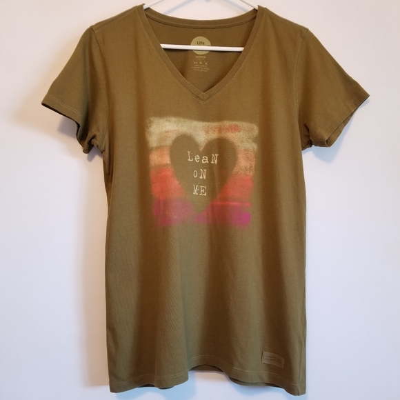 Life Is Good LEAN ON ME Heart Shirt Medium - Picture 1 of 6